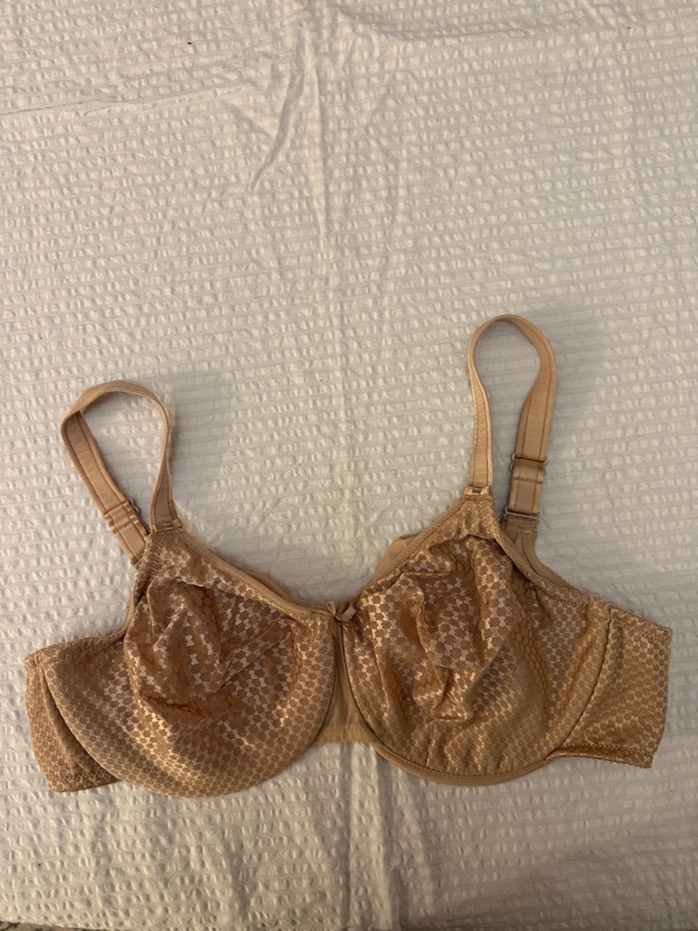 Chantelle Nude Underwire Full Coverage Lace Bra - 42C